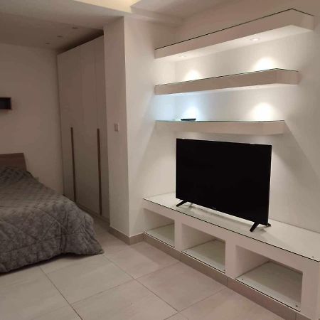 Appartamento Crescent Corner St. Paul's Bay Esterno foto
